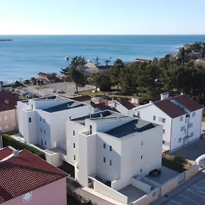 A&v , Novigrad (Istria) Croatia