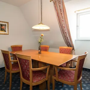 https://hotel-rose.com-bavaria.com